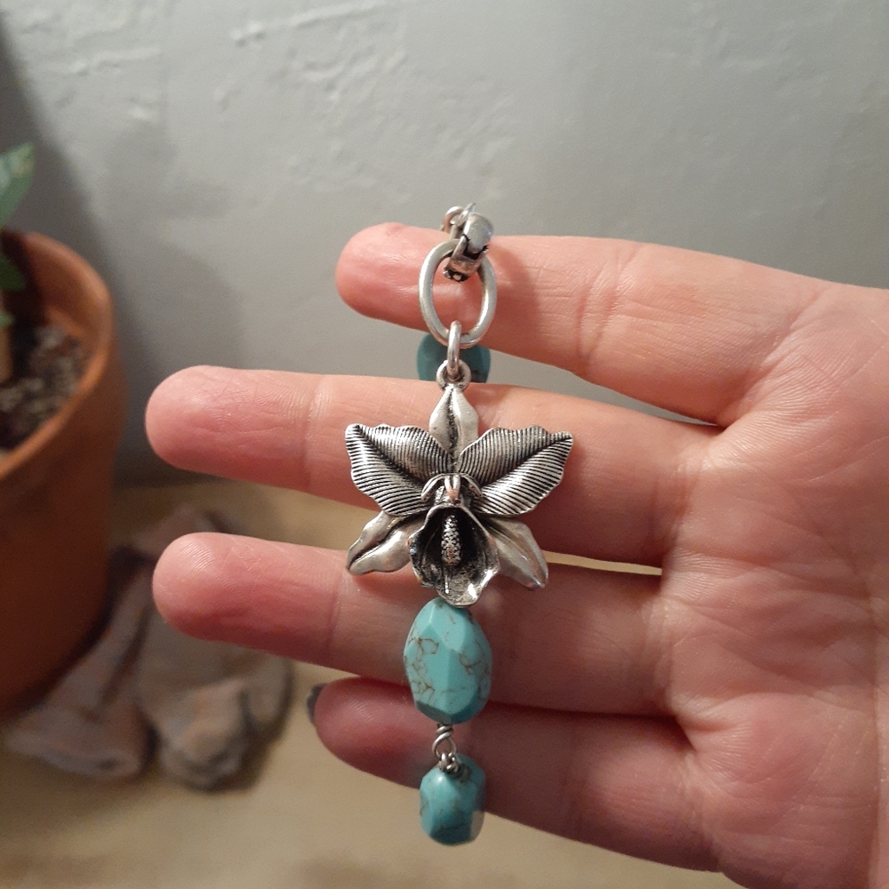 Flower bracelet